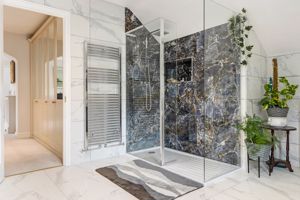 Photo 25- click for photo gallery